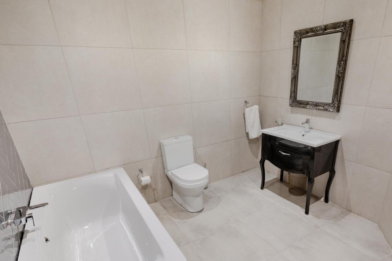 Essenwood House Hotel Durban Bagian luar foto