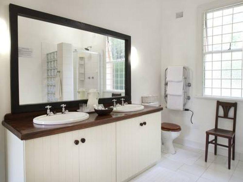 Essenwood House Hotel Durban Bagian luar foto