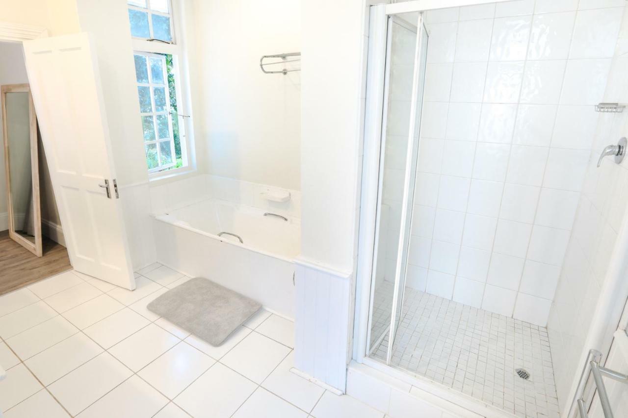 Essenwood House Hotel Durban Bagian luar foto